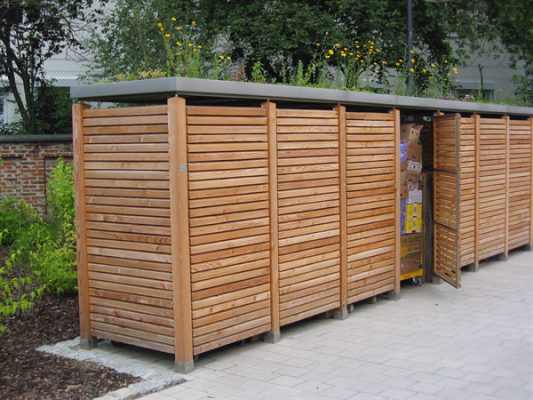 Gartenschrank Holzlatten waagerecht